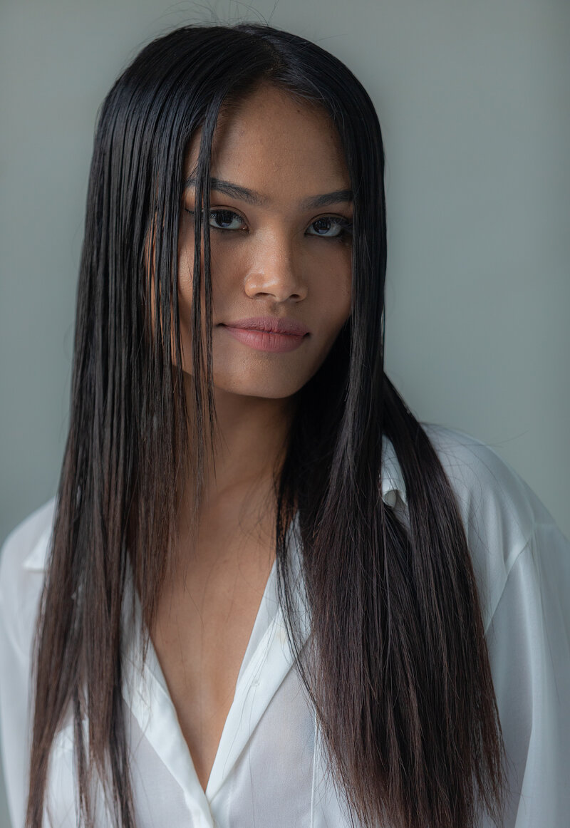 Устина, 22